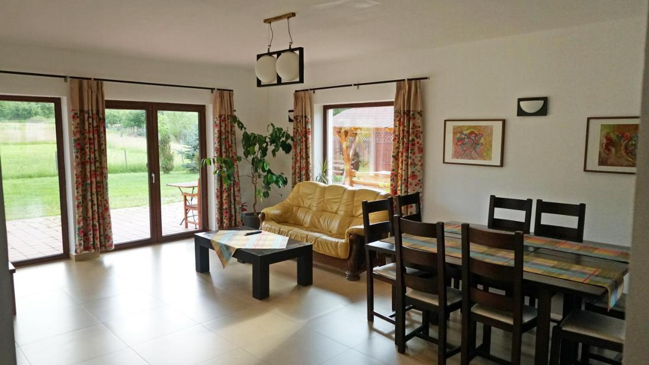 Casa Rudi & Ella Hotel Sălişte Bagian luar foto