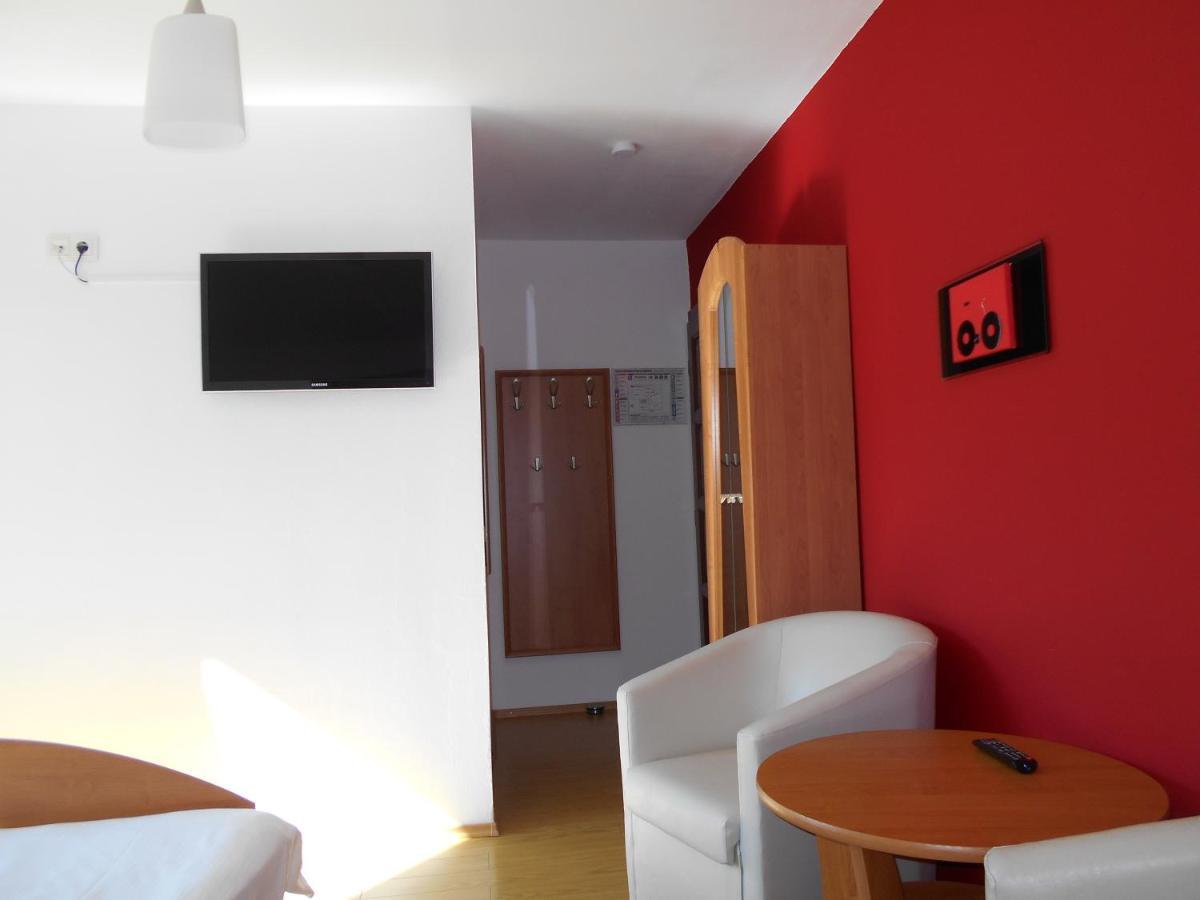 Casa Rudi & Ella Hotel Sălişte Bagian luar foto