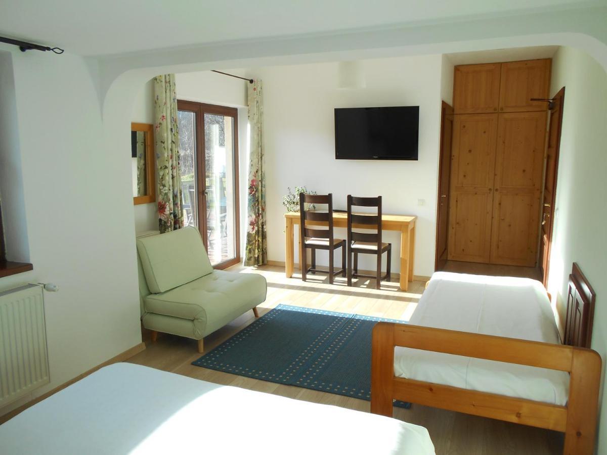 Casa Rudi & Ella Hotel Sălişte Bagian luar foto