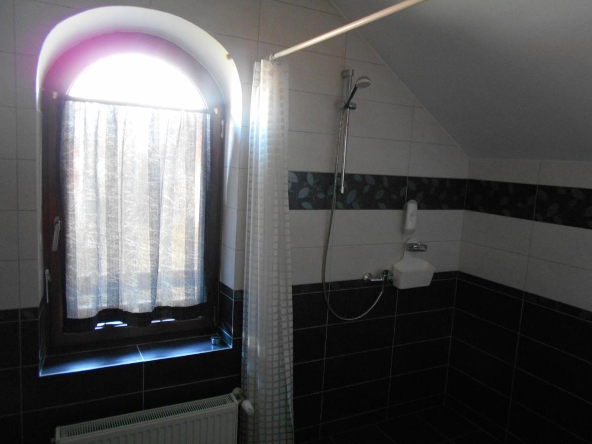Casa Rudi & Ella Hotel Sălişte Bagian luar foto